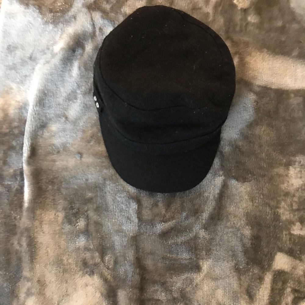 Black hat